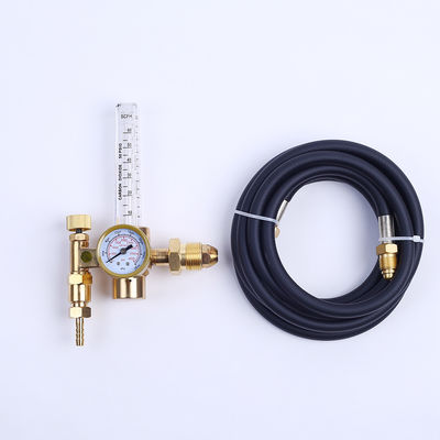 CGA320 e CGA580 Doppia misura di flusso di CO2 regolatore di gas di saldatura con riduttore di gas a filo a vite