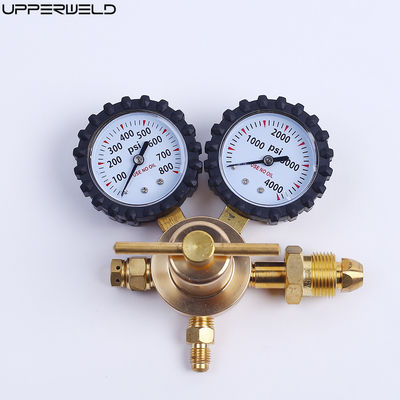 Regolatore di gas per gas standard con pressione di consegna 0-400 PSI e uscita di ingresso in ottone