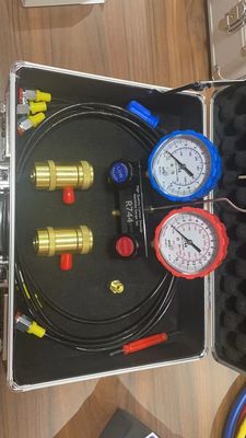 R744 Accoppiamento rapido Auto AC Manifold Gauge Set per impianto universale auto Climatizzazione
