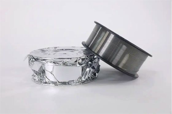 15 kg di filo di saldatura con nucleo di flusso senza gas per la torcia Mig per la saldatura E71T-11