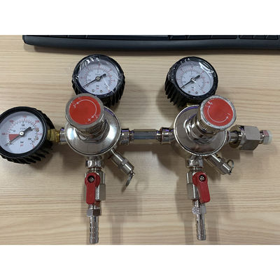 Regulatore di pressione di CO2 a doppio sistema in ottone a 2 fasi per set-up di birra e kombucha