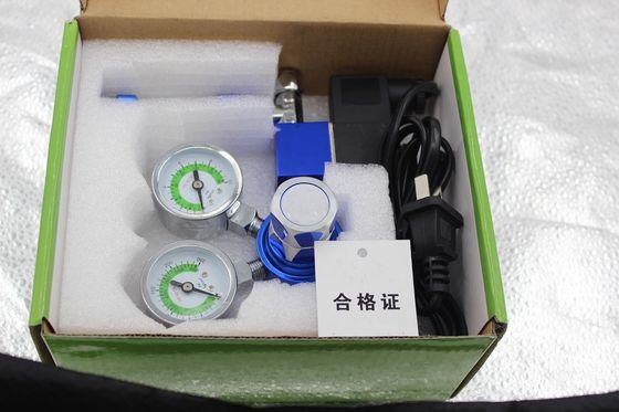 W21.8 G5/8 Thread Acquari regolatore di CO2 con valvola solenoide 3500PSI Pressione di uscita