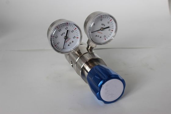 Regolatore di laboratorio a doppio stadio per indicatore di laboratorio di gas speciali di azoto, elio e argon
