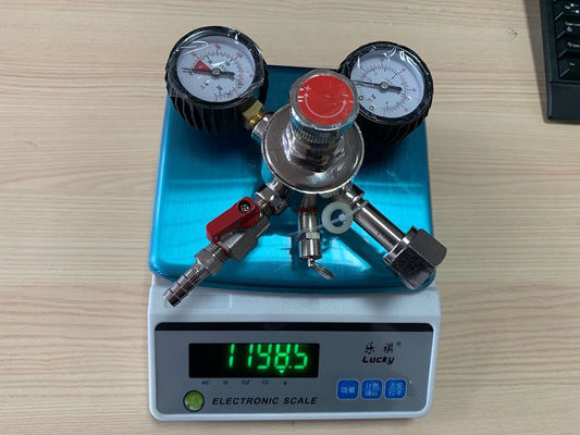 CGA320/580 connessione di ingresso regolatore di pressione di progetto di CO2 di saldatura superiore per America Europa
