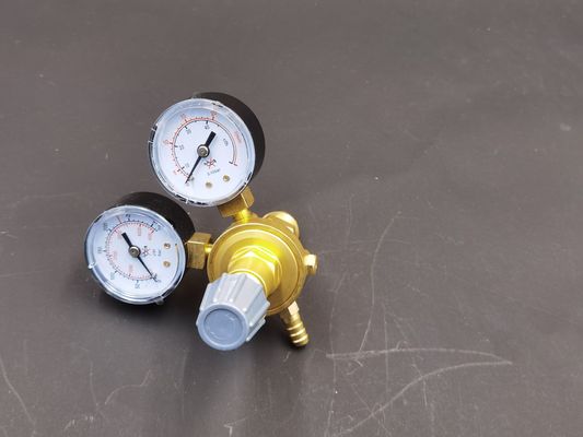 Dispositivo di misurazione per il regolatore di argon in ottone per saldature TIG/MIG