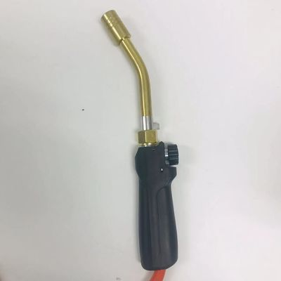 Migliora il tuo gioco di bruciatura di erba al propano con una torcia di riscaldamento e tre ugelli di ottone